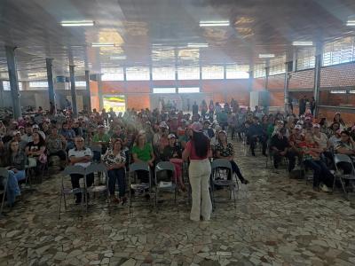 12Âº Encontro Regional de mulheres rurais da FETAEP recebeu mais de 250 participantes em Cantagalo